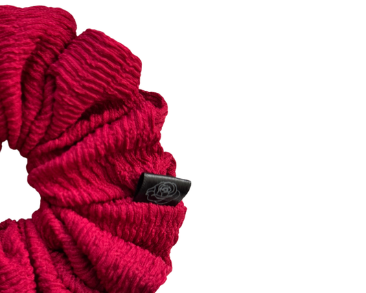 Classic Rose Ruby Red